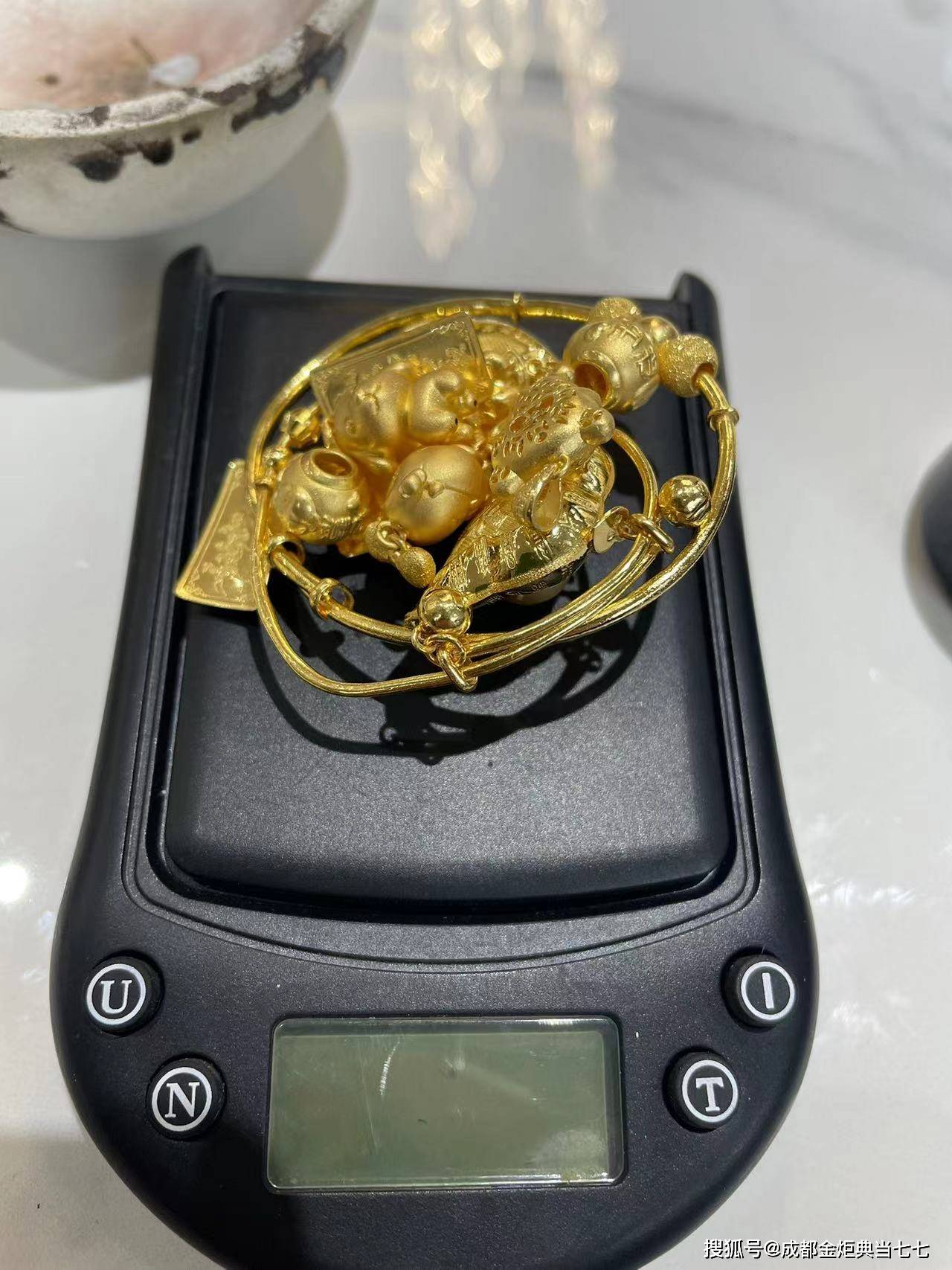 临邑最新24小时上门回收金价方法分析(最方便真实的临邑24小时上门回收黄金方法)